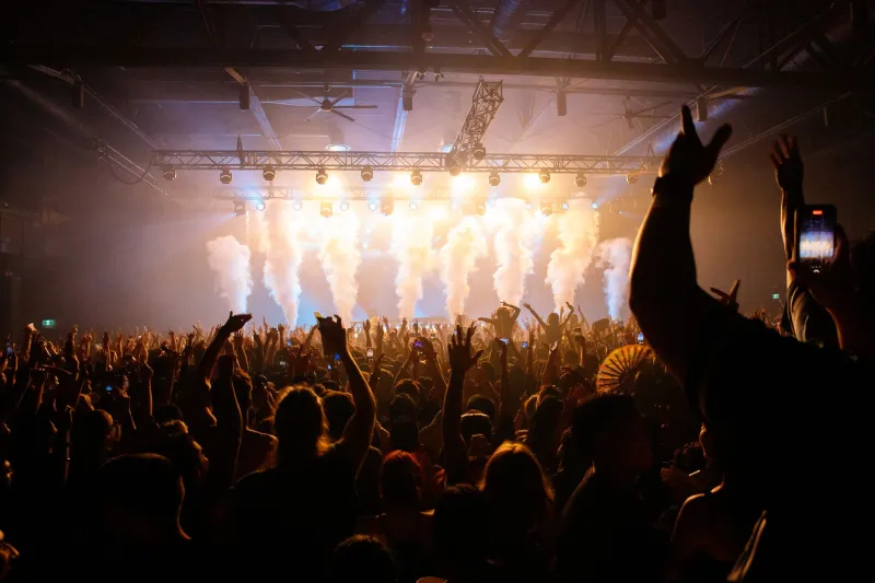 Shout If You Love It: The Unwritten Rules of Heckling at British Gigs